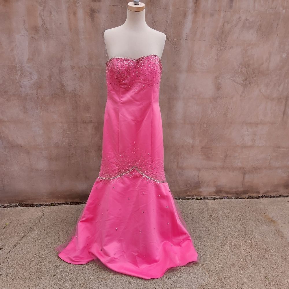 Cinderella new strapless barbie pink beaded gown